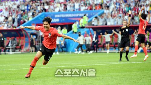 中公布了他 中公布了他