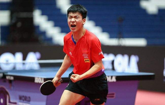 体育天津泰达火速换帅 王宝山夜抵苏州