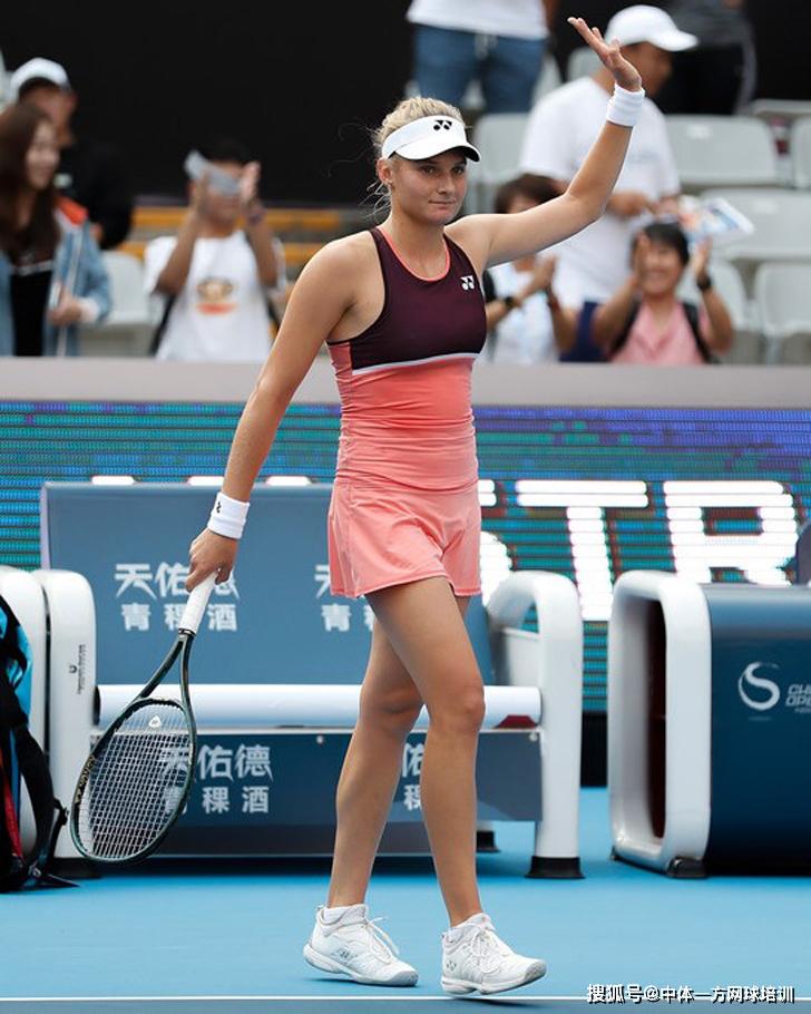 深挖之下才发现，被人民日报点名的孙颖莎，跟全红婵是两种处境