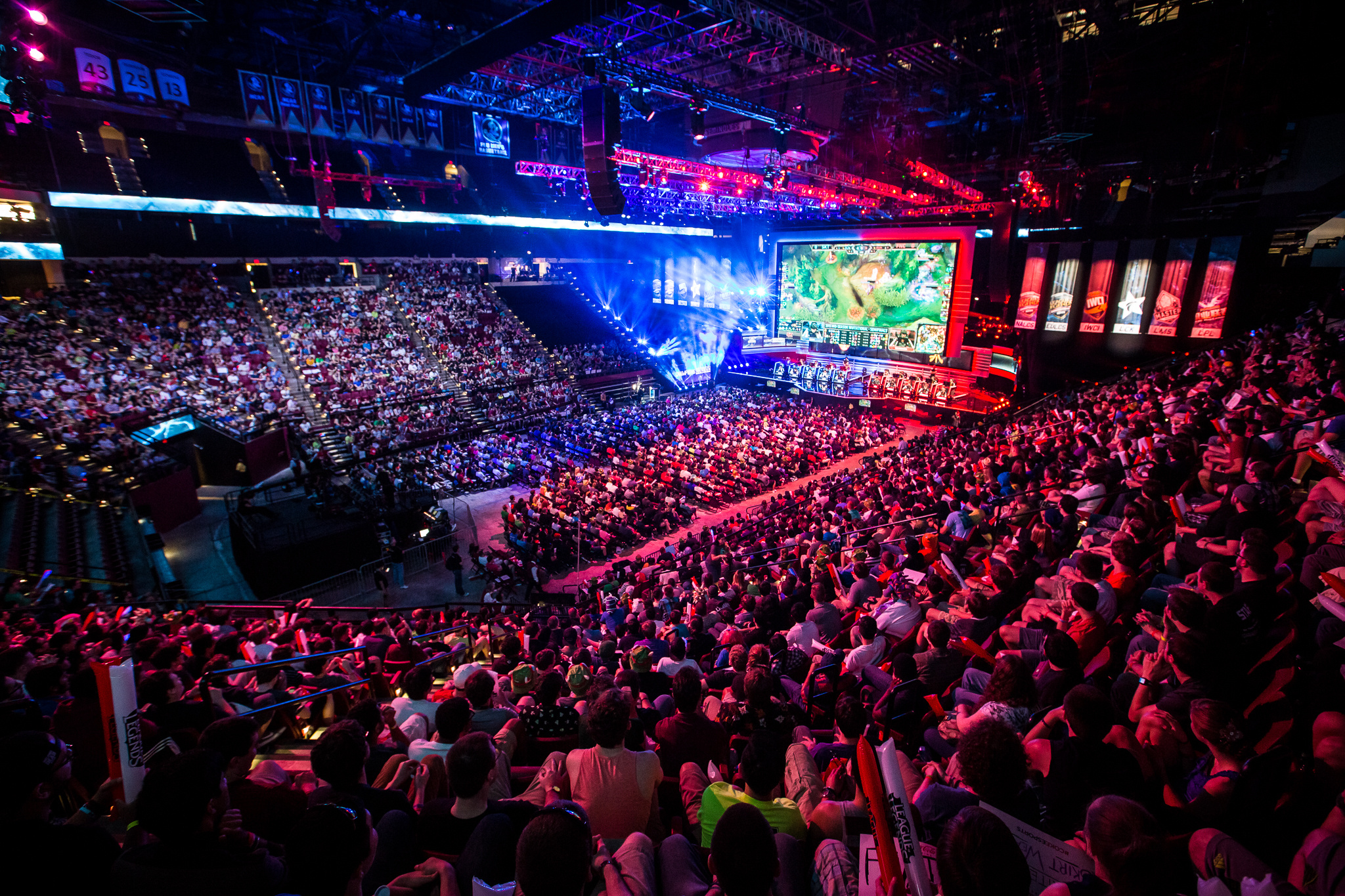 提供议题与 提供议题与