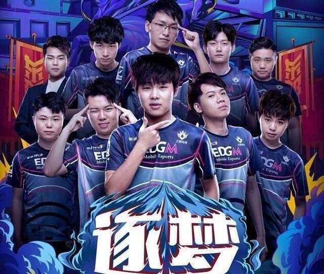 连续传球 连续传球